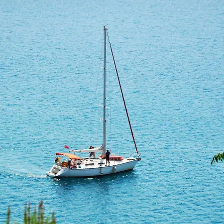 Luxury Santorini Elysian Pente Private Pool 2 Bedrooms וילה Foinikiá
