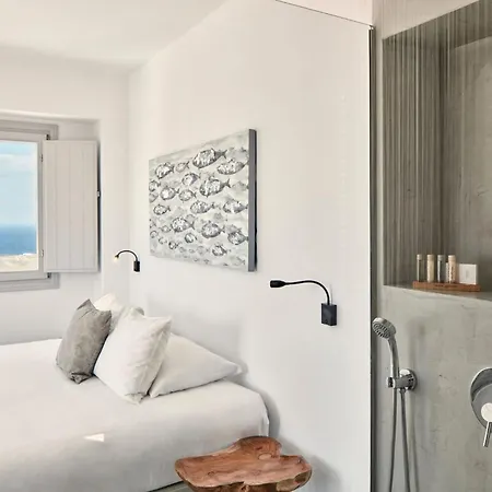 Luxury Santorini Elysian Pente Private Pool 2 Bedrooms וילה Foinikiá