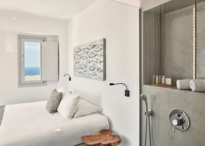 Luxury Santorini Elysian Pente Private Pool 2 Bedrooms Villa Foinikiá