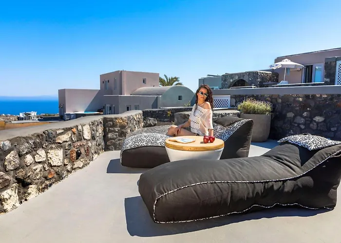 Luxury Santorini Elysian Pente Private Pool 2 Bedrooms Villa Foinikiá